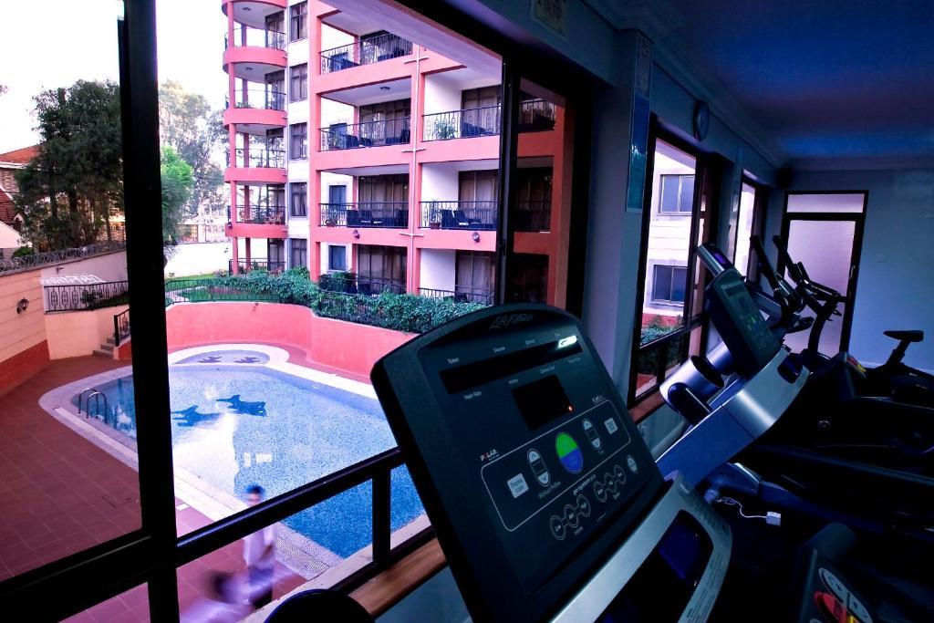 Gemsuites Serviced Apartments State House ナイロビ エクステリア 写真