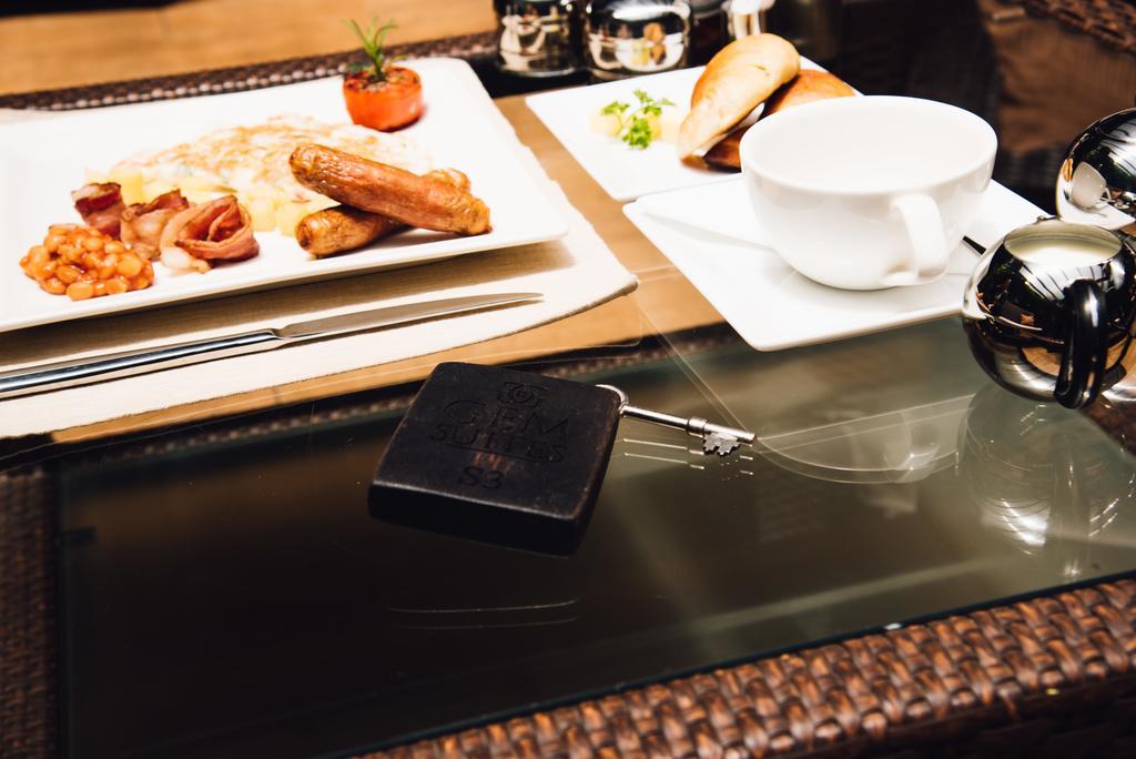 Gemsuites Serviced Apartments State House ナイロビ エクステリア 写真