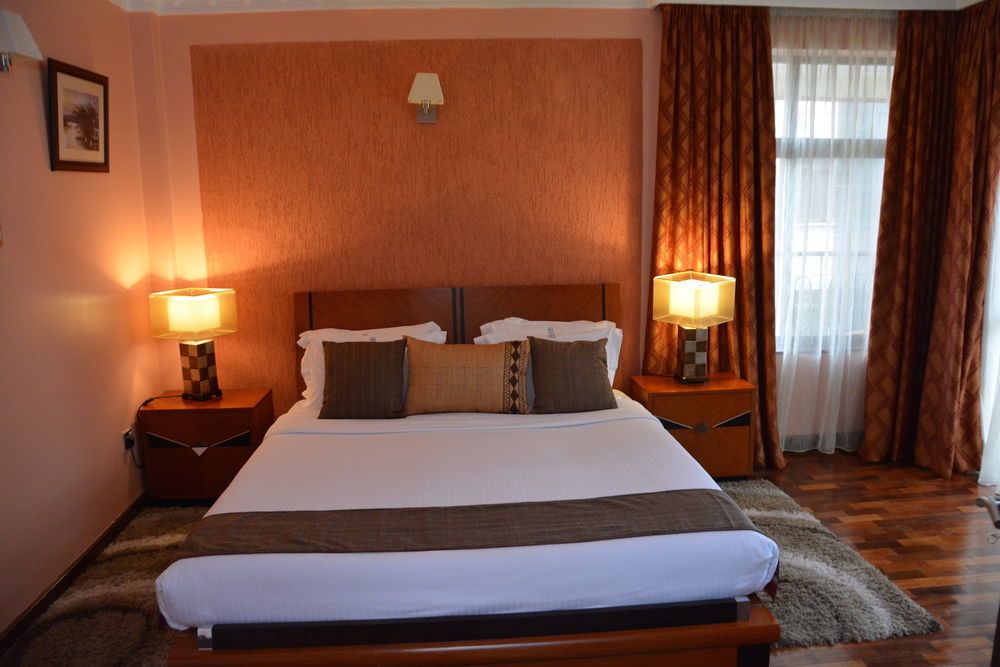 Gemsuites Serviced Apartments State House ナイロビ エクステリア 写真